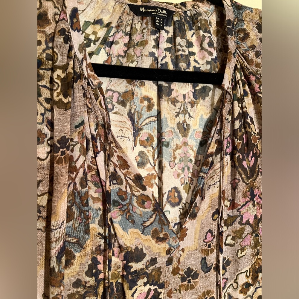 Massimo Dutti blouse , beautiful print. New - Picture 3 of 4
